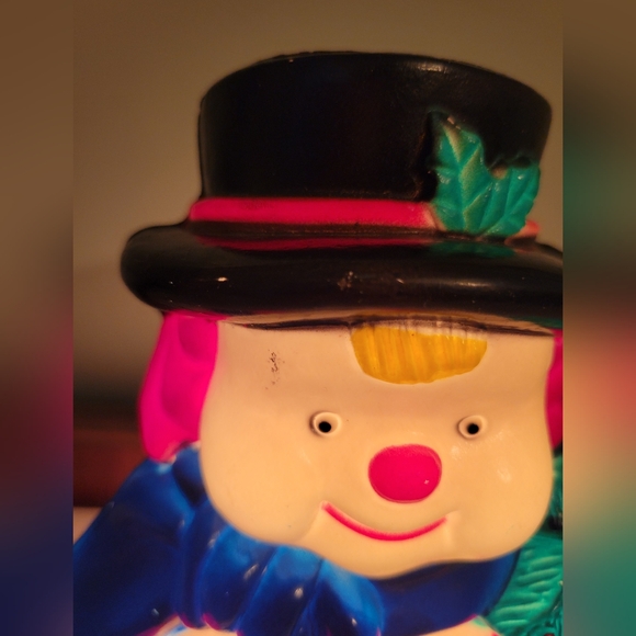 Vintage Snowman Top Hat Christmas Tree Blow Mold 7.5" Height - Picture 2 of 10